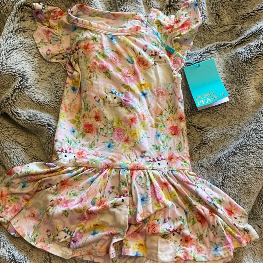 Posh peanut Rose bodysuit twirl